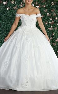 New evening wedding gown bridal dress
